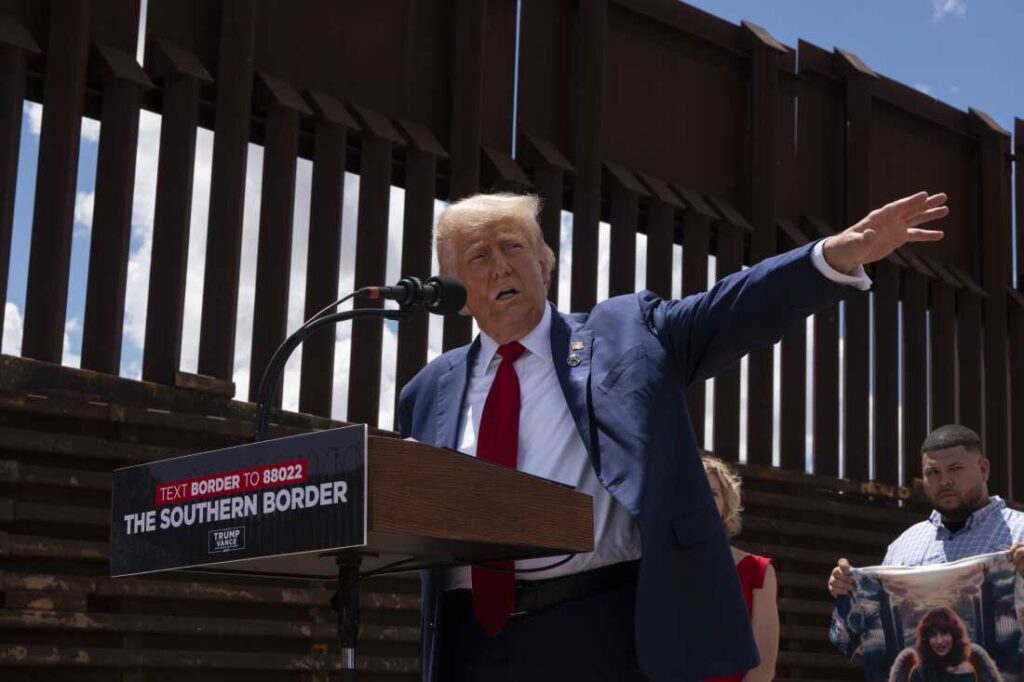 president trump gives military control of land along southern border